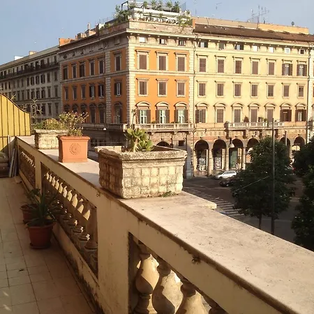 Lucky Stars Rome